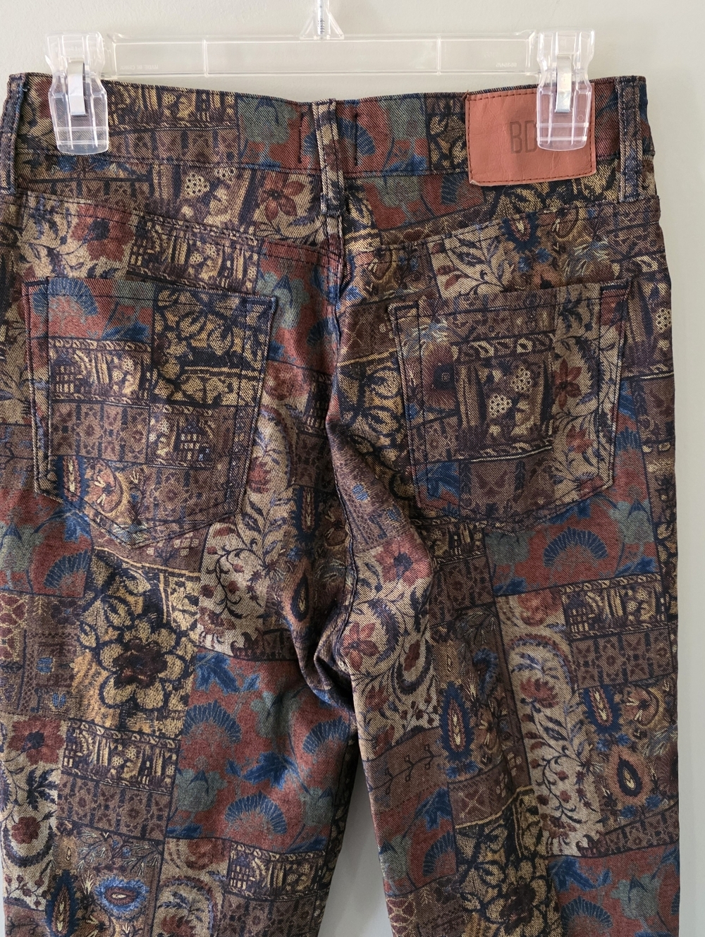 BDG 28 70s Hippie Boho Festival Paisley Tapestry Jacquard Patchwork Flare Jeans - Picture 13 of 16